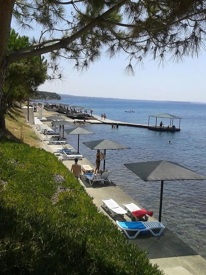 Inta Jasmin House Otel Gomec